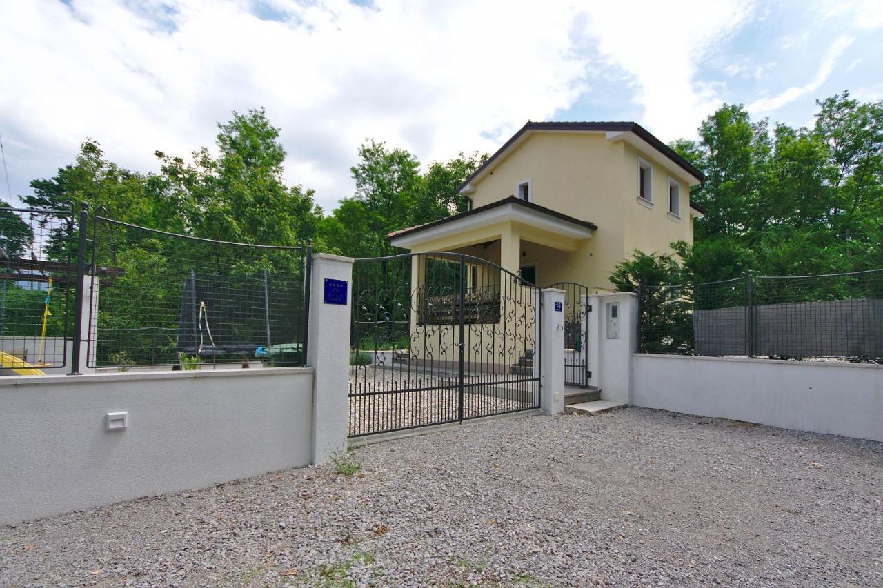 Holiday House With Pool Čavle 외부 사진